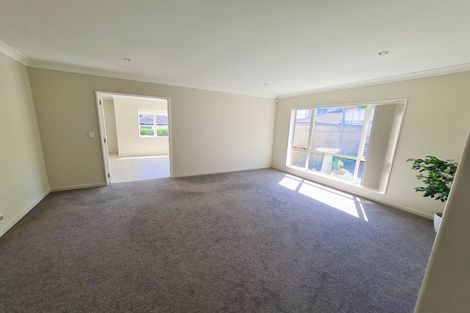 Photo of property in 18 Laurel Oak Drive, Schnapper Rock, Auckland, 0632