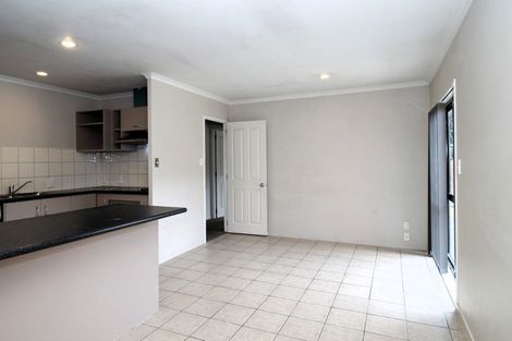 Photo of property in 6 Goh Place, Manurewa, Auckland, 2105