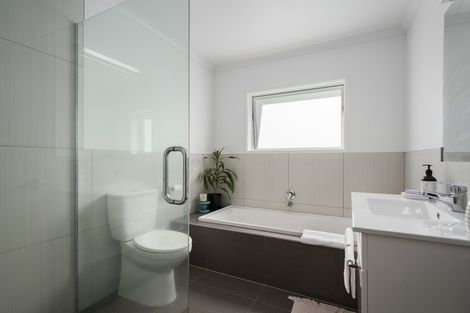 Photo of property in 275 Lakes Boulevard, Pyes Pa, Tauranga, 3112