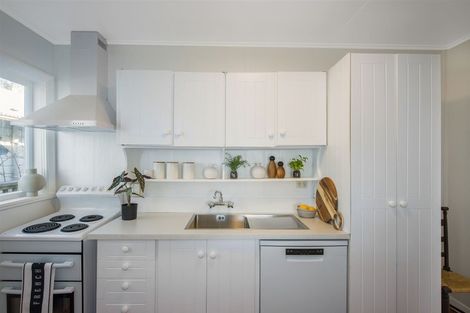 Photo of property in 41 Overtoun Terrace, Hataitai, Wellington, 6021