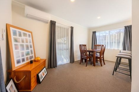 Photo of property in 12 Redwood Drive, Waipukurau, 4200