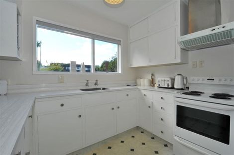 Photo of property in 1/10 Jamell Place, Avonhead, Christchurch, 8042