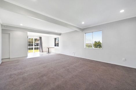 Photo of property in 392 Mill Road, Takanini, Papakura, 2582
