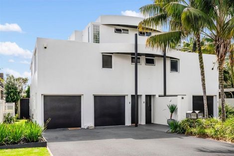 Photo of property in 8a /2 Audrey Road, Takapuna, Auckland, 0620
