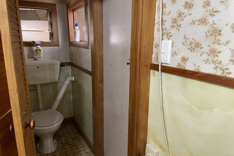 Photo of property in 167 Romilly Street, Westport, 7825