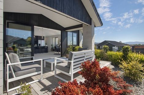 Photo of property in 2 Kingson Court, Omokoroa, 3114