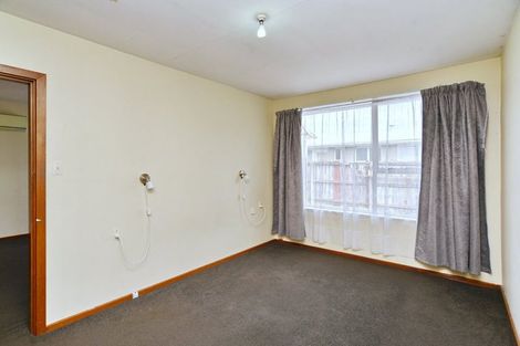 Photo of property in 2/560 Hereford Street, Linwood, Christchurch, 8011