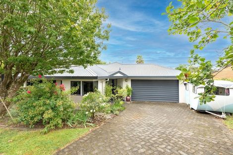 Photo of property in 51 Sunnyhills Avenue, Glenview, Hamilton, 3206