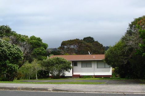 Photo of property in 17 Shakespear Road, Army Bay, Whangaparaoa, 0930