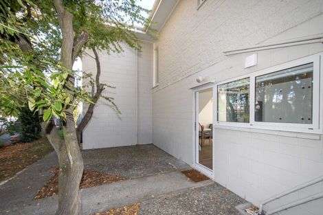 Photo of property in 4/53 Brockworth Place, Riccarton, Christchurch, 8011
