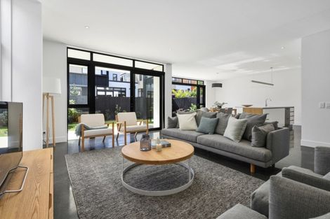 Photo of property in 12 Isitt Road, Hobsonville, Auckland, 0616