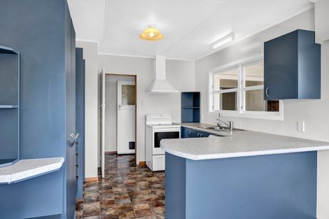 Photo of property in 25 Hunter Street, Hawera, 4610