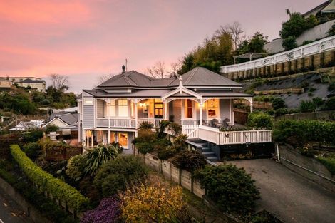 Photo of property in 32 Milton Road, Bluff Hill, Napier, 4110