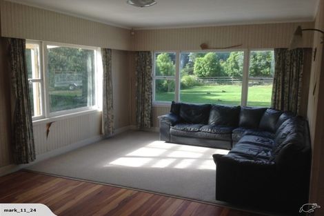 Photo of property in 26 Cambridge Road, Riverhead, 0820