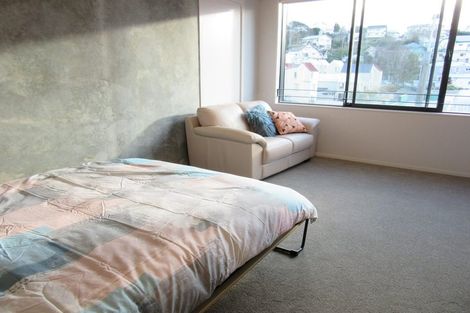 Photo of property in Vedado Apartments, 302/41u Hopper Street, Mount Cook, Wellington, 6011