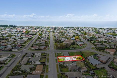 Photo of property in 79 Tedder Avenue, North New Brighton, Christchurch, 8083