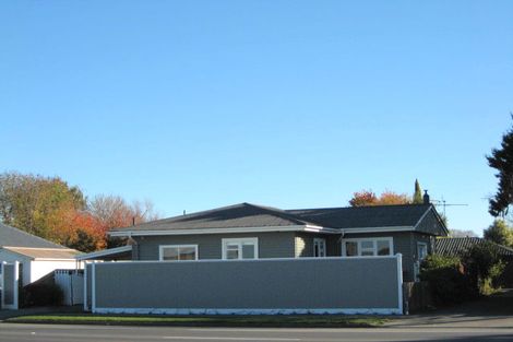 Photo of property in 405 Main North Road, Redwood, Christchurch, 8051