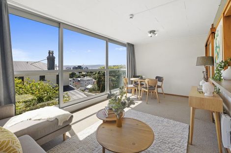 Photo of property in 24u3 Patanga Crescent, Thorndon, Wellington, 6011