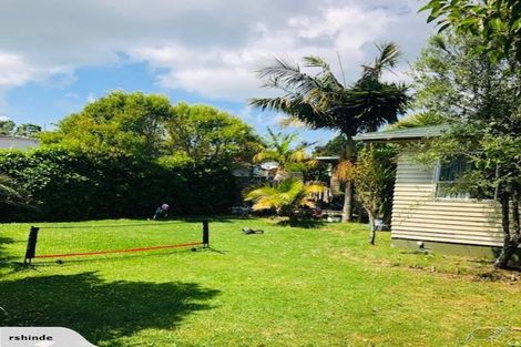 Photo of property in 4 Kaurilands Road, Titirangi, Auckland, 0604