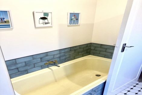 Photo of property in 43 Aynsley Terrace, Hillsborough, Christchurch, 8022