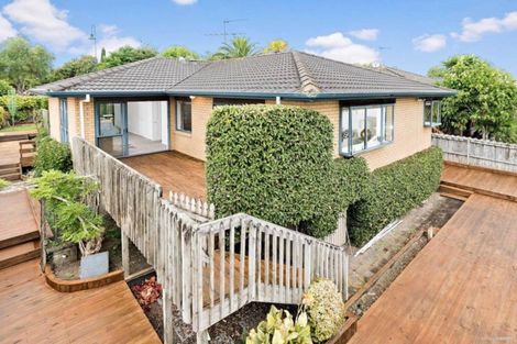 Photo of property in 20 Adelphi Place, Albany, Auckland, 0632