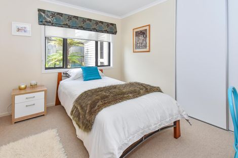 Photo of property in 52 Toscana Drive, Karaka, Papakura, 2113