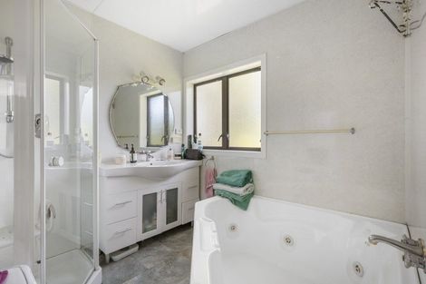 Photo of property in 77 Dorset Road, Hillsborough, New Plymouth, 4372