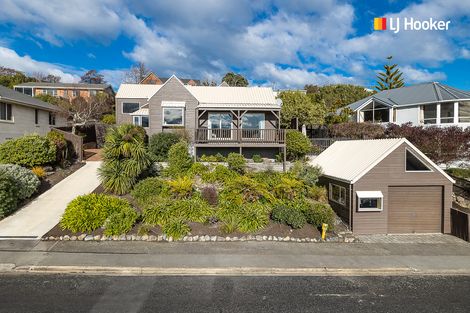 Photo of property in 140 Doon Street, Waverley, Dunedin, 9013