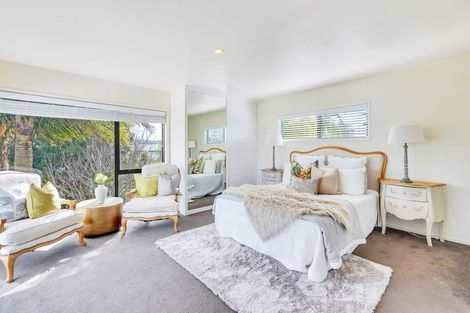 Photo of property in 45 Maygrove Drive, Orewa, 0931