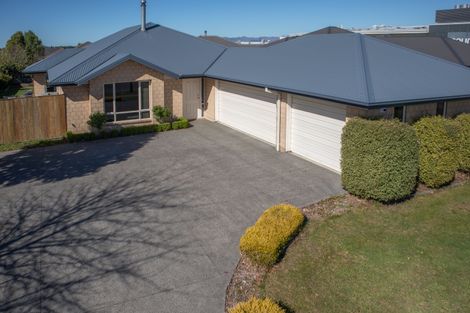 Photo of property in 53 Rolleston Drive, Rolleston, 7614