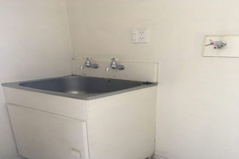 Photo of property in 2/13 Brockworth Place, Riccarton, Christchurch, 8011