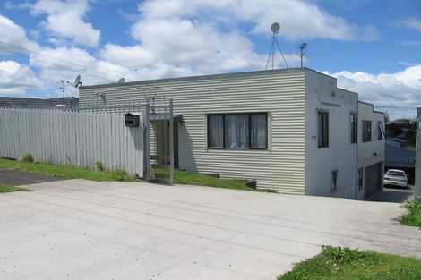 Photo of property in 68 Hillcrest Road, Papatoetoe, Auckland, 2025