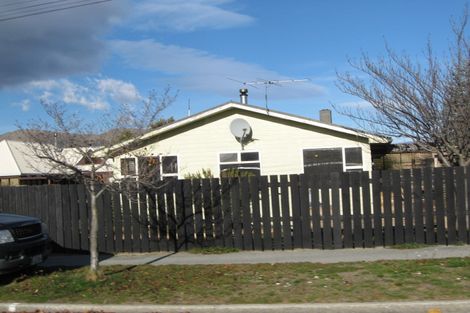 Photo of property in 42 Ray Street, Cromwell, 9310