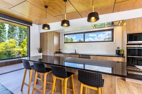 Photo of property in 6 Keitha Place, Kinloch, Taupo, 3377