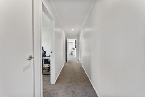 Photo of property in 68 Hinemoa Street, Levin, 5510