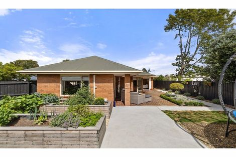 Photo of property in 3 Magnolia Lane, St Albans, Christchurch, 8052