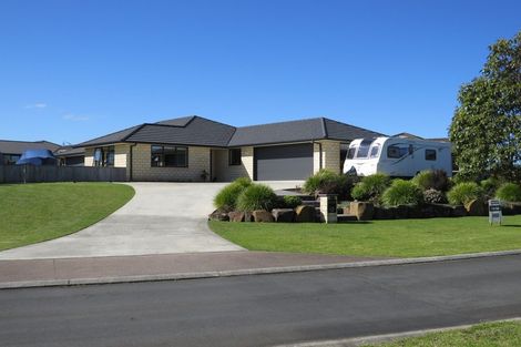 Photo of property in 46 Leeward Drive, Whitianga, 3510