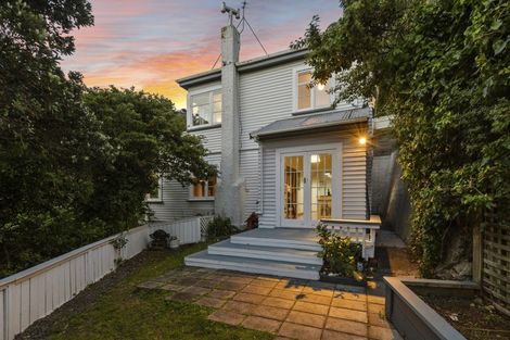 Photo of property in 100 Barnard Street, Wadestown, Wellington, 6012