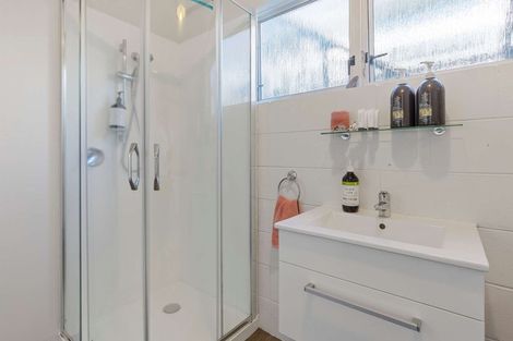 Photo of property in 62 Simpson Road, Papamoa Beach, Papamoa, 3118