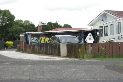 Photo of property in 92 Kayes Road, Pukekohe, 2120