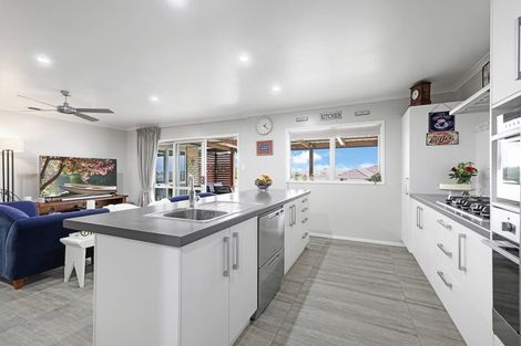 Photo of property in 137 Saint Andrews Way, Te Awamutu, 3800