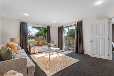 Photo of property in 32 Kotuku Crescent, Woolston, Christchurch, 8023