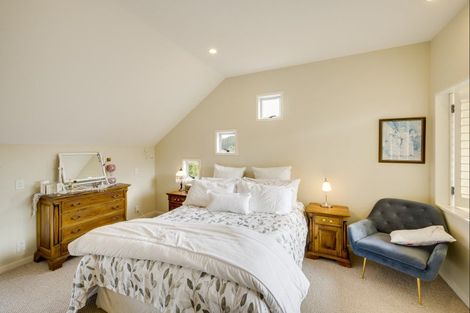 Photo of property in 75 Le Quesne Road, Bay View, Napier, 4104