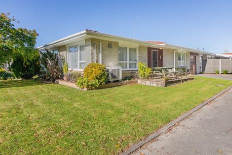 Photo of property in 1/1 Peddie Street, Taradale, Napier, 4112