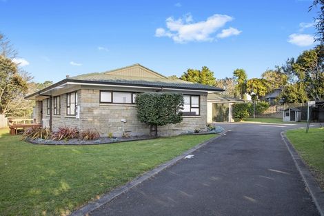 Photo of property in 8 Koromiko Place, Waiuku, 2123