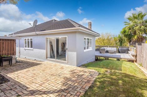 Photo of property in 122 Maeroa Road, Maeroa, Hamilton, 3200