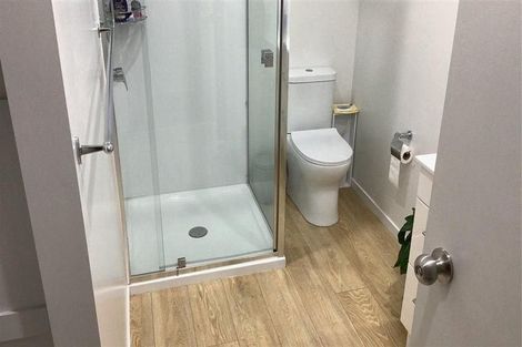 Photo of property in 1/70 Great South Road, Papakura, 2110