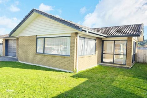 Photo of property in 6 Fraser Colman Grove, Wainuiomata, Lower Hutt, 5014