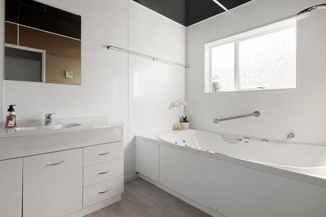 Photo of property in 2/271 Nayland Road, Stoke, Nelson, 7011