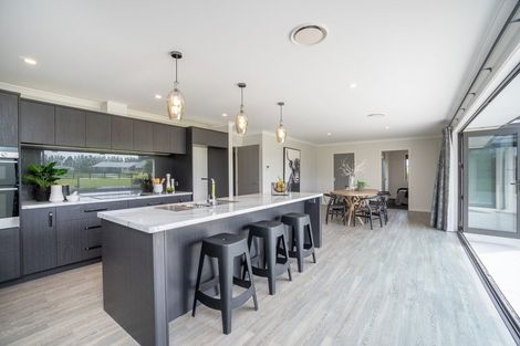 Photo of property in 7 Hartwell Drive, Kelvin Grove, Palmerston North, 4470